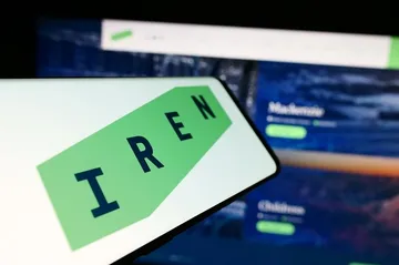 IREN Stock Rallies on AI Cloud Services Growth - Analyst Outlook