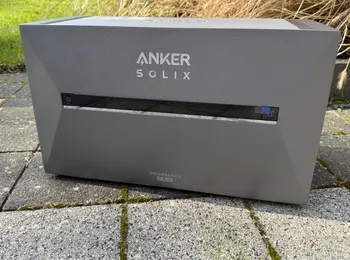 Anker Solix Solarbank 3 Pro: Powerful Balcony Solar Power Station Review
