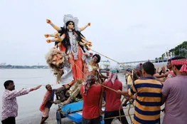 Durga Statue: Trump as Demon Reflects India-US Tensions