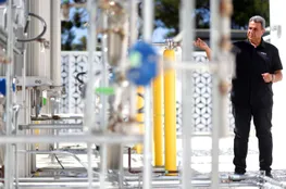 Hydrogen Data Centers: A Sustainable Solution for AI